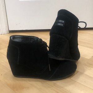 TOMS Desert Wedge Bootie
